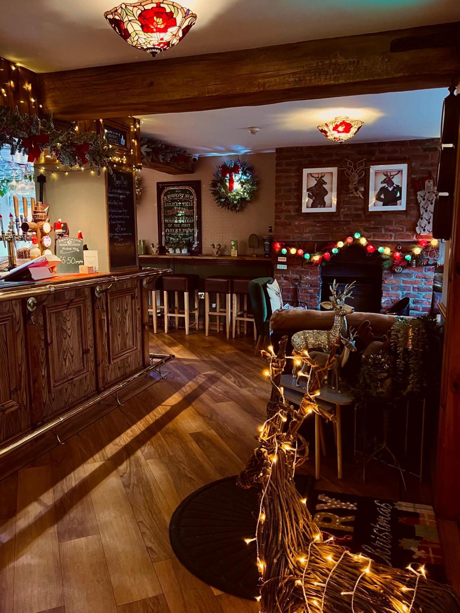 The Reindeer Inn Sandtoft ภายนอก รูปภาพ